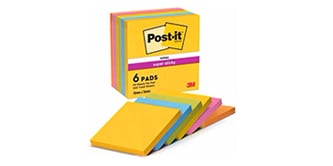 Una confezione di Foglietti Post-it® Super Sticky in vari colori, composta da sei blocchi
