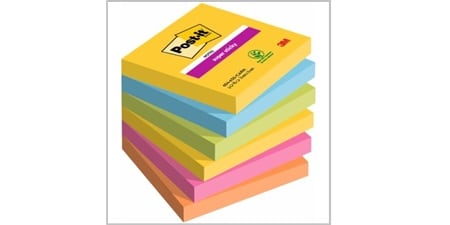 Immagine di Post-it® Notes multicolori impilati
